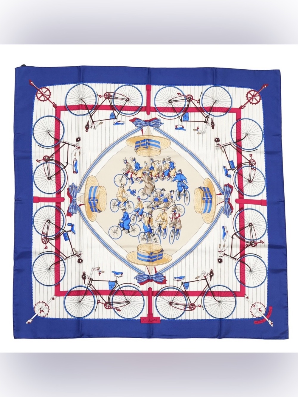 Hermes "LES BECANES" Carre 90 Silk 100% Scarf Vintage Rare - Box Included